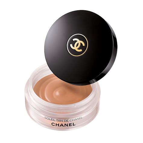 Chanel bronzing makeup base review